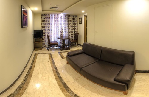 Vellore Hotel | Hotel Benzz Park Vellore