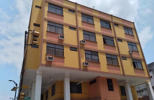 Guayaquil Casa | Hotel Berlín
