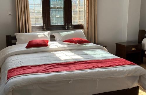 Pokhara Hotel | Hotel Bhagya
