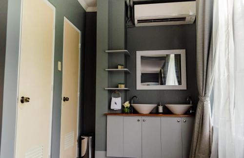 Plaridel Hotel | Hotel Bijoux