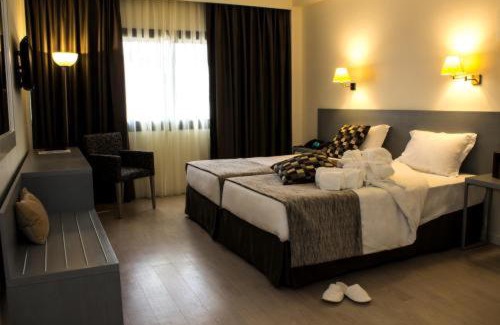 Mafamude Hotel | Hotel Black Tulip - Porto Gaia