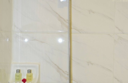 Mayangone Hotel | Hotel Broadway Yangon