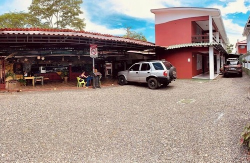 Jacó Hotel | Hotel Cabinas Jacomar