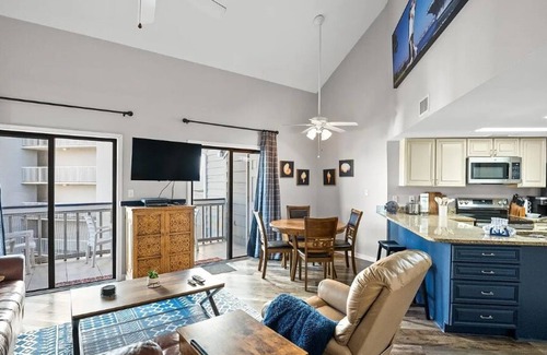 Gulf Shores Condominio | Hotel Calibama Cozy beach charm. Super close to Hangout, Pet Friendly!