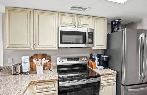 Gulf Shores Condominio | Hotel Calibama Cozy beach charm. Super close to Hangout, Pet Friendly!