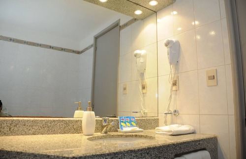 Centro Hotel | Hotel California