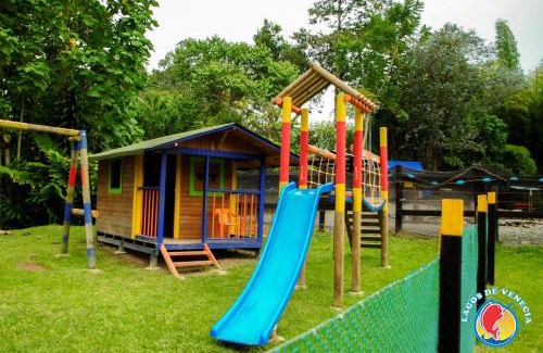 La Estrella Casa | Hotel Campestre Lagos de Venecia - Chalet, glamping, camping y overlanding