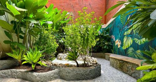 Laureles Hotel | Hotel Casa Laureles