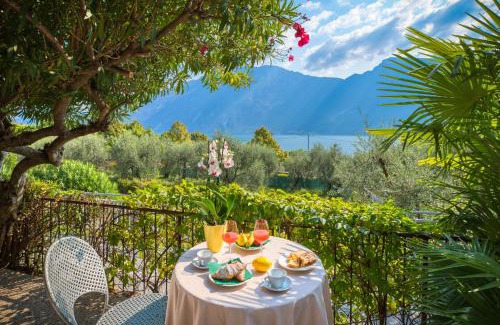Limone sul Garda Hotel | Hotel Casa Piantoni