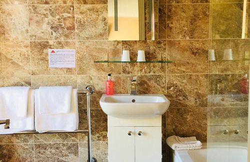 Bournemouth City Centre Hotel | Hotel Celebrity Bournemouth East Cliff by Villare Hotels