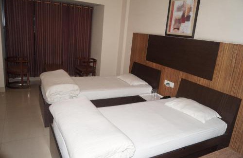 Rudrapur Hotel | HoTEL CENTER POINT