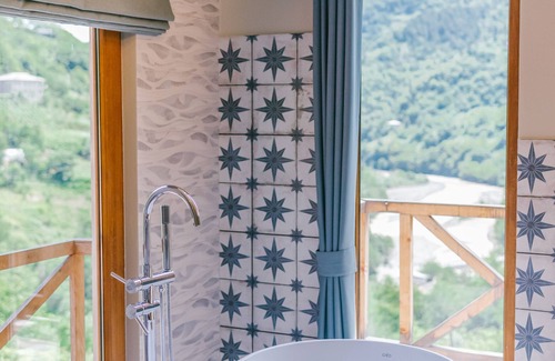 Adjara Hotel | Hotel Chateau Iveri