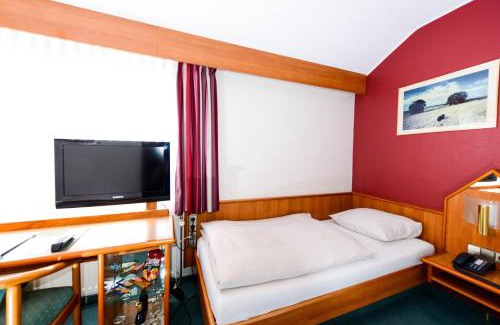 Gare Hotel | Hotel Christophe Colomb