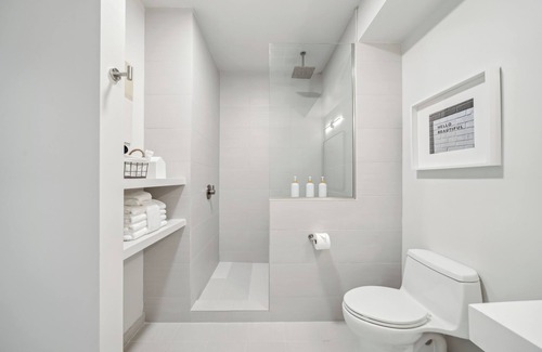 North Charleston Hotel | Hotel Circulo - Park Circle - Suite 340