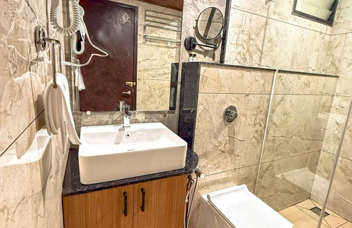 Malpe Hotel | HOTEL COASTAL PALACE