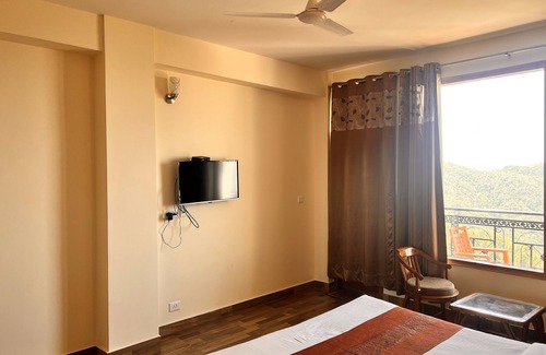 Chail Hotel | Hotel Comfort Inn