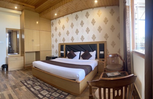 Chail Hotel | Hotel Comfort Inn