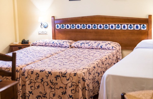 Huetor-Tajar Hotel | Hotel Cortijo de Tájar