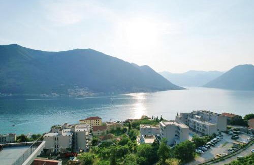 Dobrota Hotel | Hotel Credo