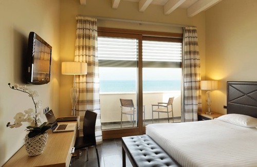 Giulianova Hotel | Hotel Cristallo