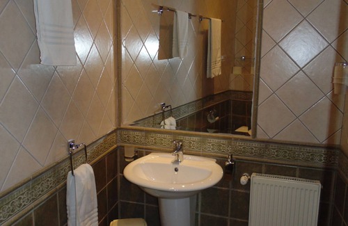 Brasov Hotel | Hotel Curtea Brasoveana