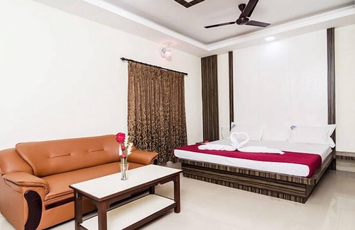 Kalapettai Hotel | Hotel Danaa Towers