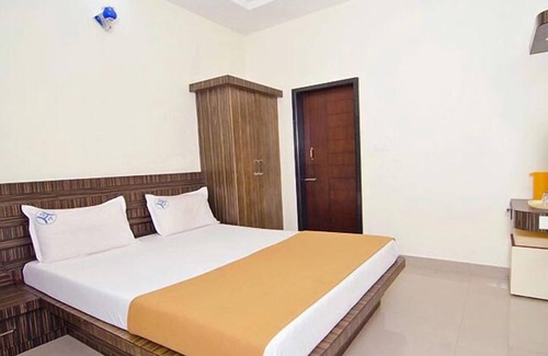 Kalapettai Hotel | Hotel Danaa Towers