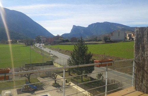 Coll de Nargó Hotel | Hotel Del Llac
