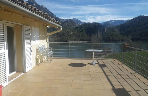 Coll de Nargó Hotel | Hotel Del Llac