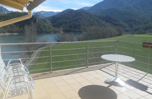 Coll de Nargó Hotel | Hotel Del Llac