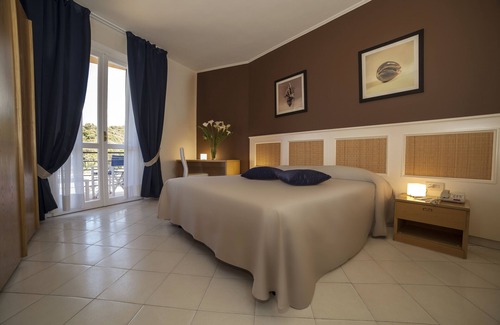 Procchio Hotel | Hotel Desiree
