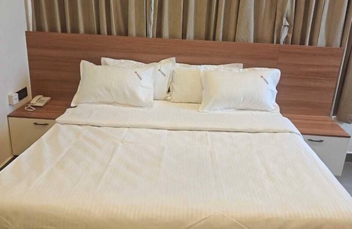 Kuvempu Nagara Hotel | Hotel Diyanvi