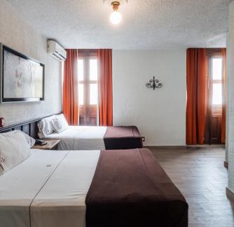 Centro de Guadalajara Hotel | Hotel Don Quijote Plaza - Guadalajara Centro Historico