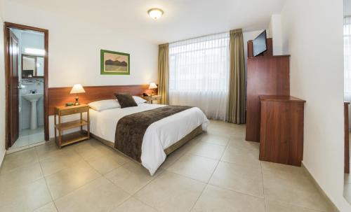 Campin Hotel | Hotel El Campin