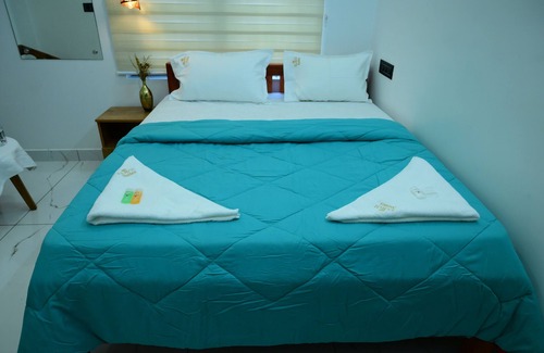 Kaloor Hotel | Hotel Elroi Suites