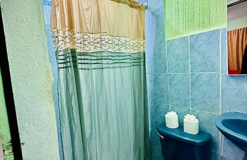 Panajachel Hotel | Hotel Emiss Panajachel