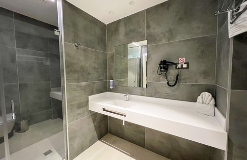 Las Palmas de Gran Canaria Hotel | Hotel MG Poniente