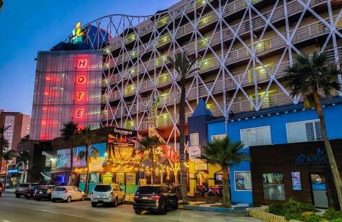 Rosarito Hotel | Hotel Festival Plaza Playas Rosarito