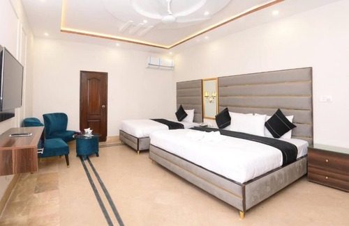 Lahore Hotel | Hotel Five Season Lahore