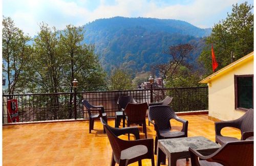 Nainital Hotel | Hotel FTZ Near Mall Road & Lake View Hotel - Attached Balcony - Free Parking & Wi-fi Restaurant Facilities - Best Lake View Hotel