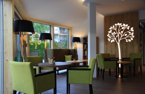 Safferstetten Hotel | Hotel Garni Vier Jahreszeiten