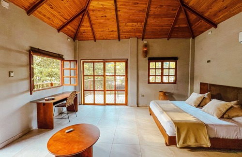 Nevamar Hotel | Hotel Gavia - Río y Mar