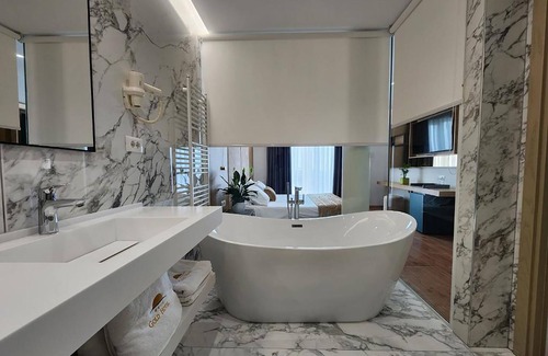 Vlore Hotel | Hotel Gold