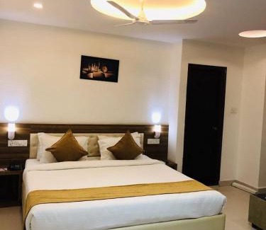 PECHS Casa | Hotel Grand Heaven