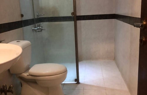 Lahore Hotel | Hotel Grand Inn Lahore