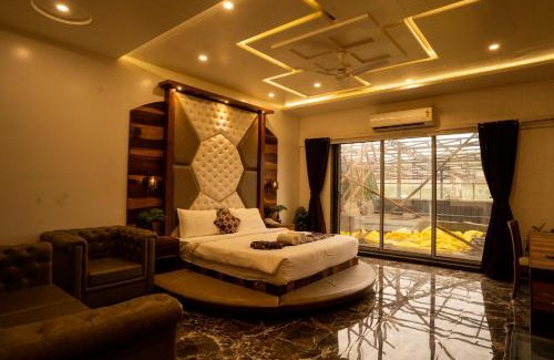 Maliwada Hotel | Hotel Grand Sarowar and Shakuntal Lawns