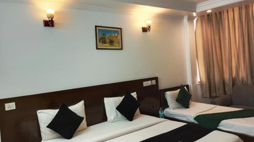 Chanakyapuri Hotel | Hotel Grand Tark INN Plaza Near IGI Airport
