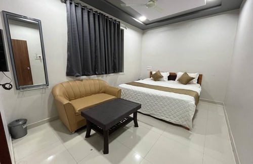 Sihor Hotel | Hotel Hare Krishna