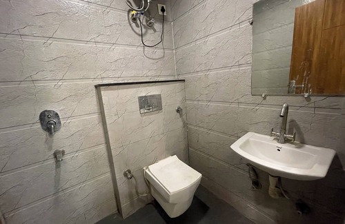 New Delhi Hotel | Hotel Heaven Pacific Mall Subhash Nagar