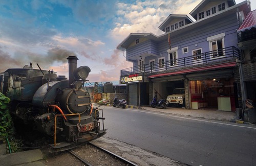 Darjeeling Hotel | Hotel Hill Queen